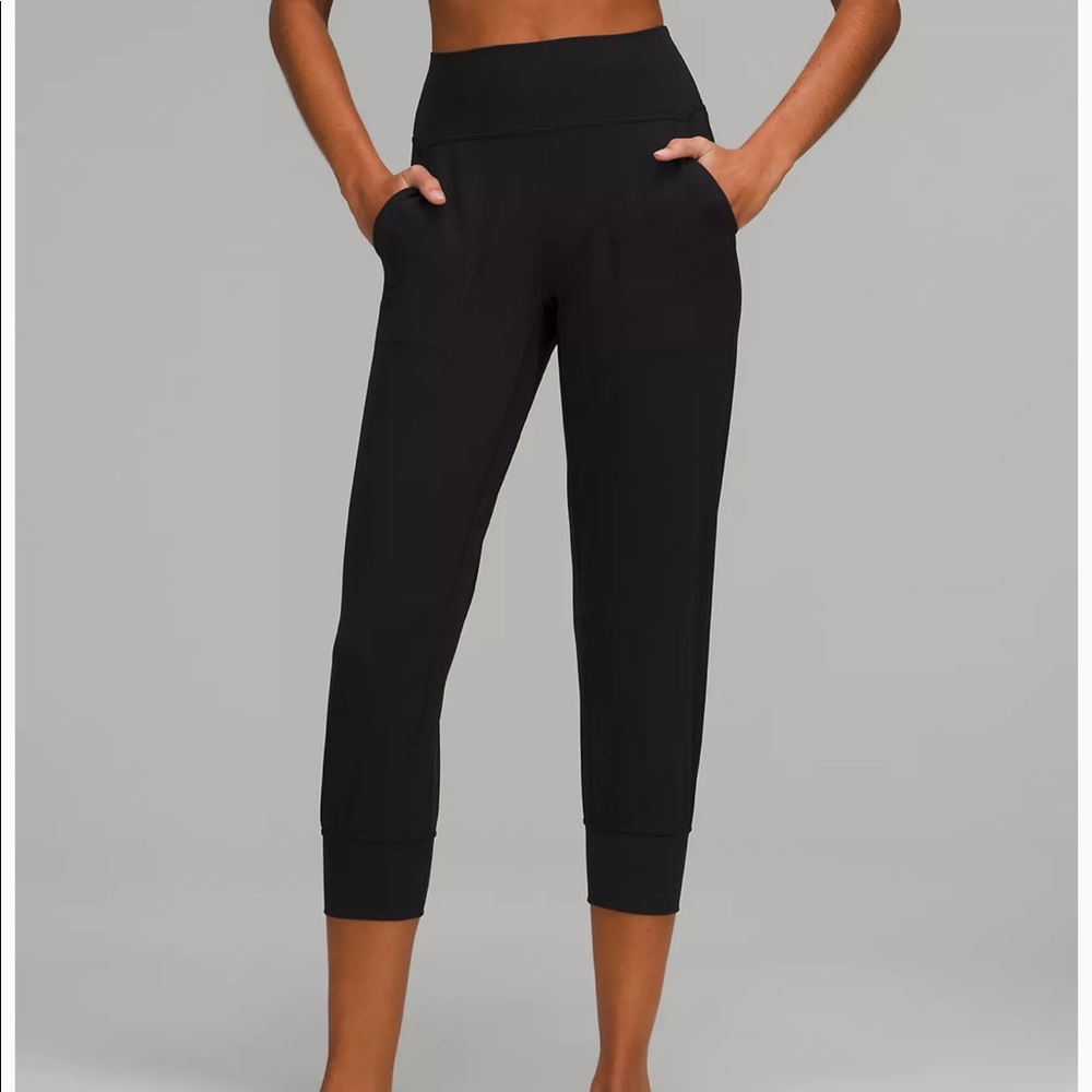 Lululemon Align High Rise Cropped Jogger